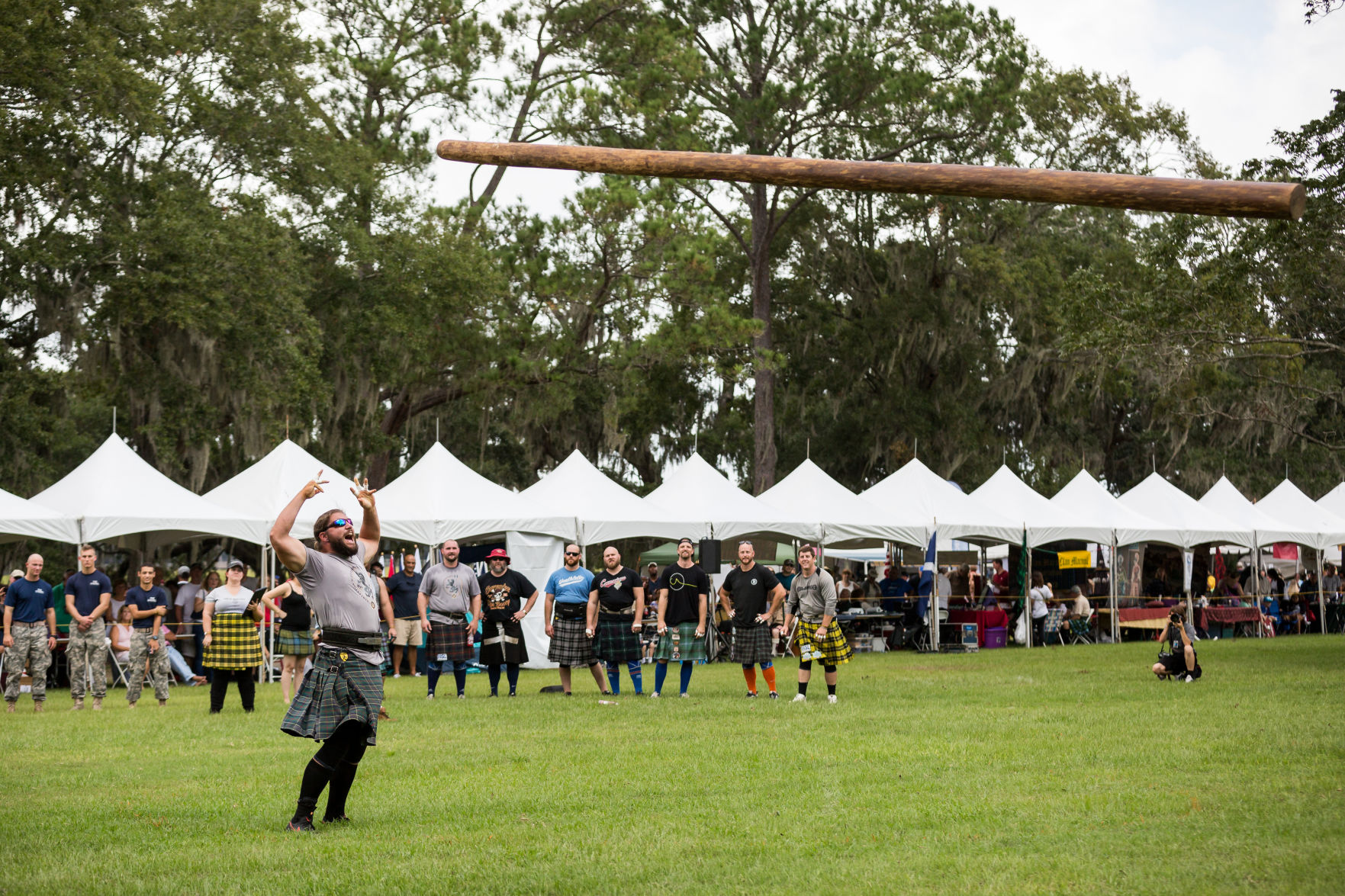 Scottish Games caber toss